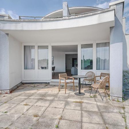 Limehome Wolfsburg Porschestrasse Bagian luar foto