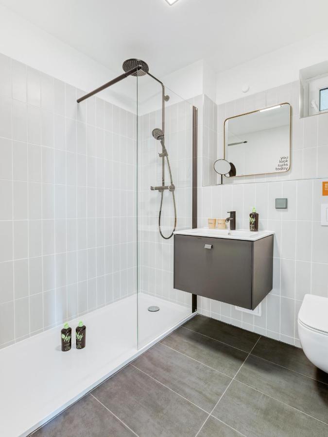Limehome Wolfsburg Porschestrasse Bagian luar foto