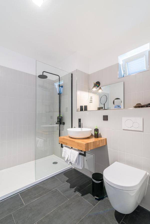 Limehome Wolfsburg Porschestrasse Bagian luar foto